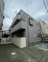 パラミノス・ビラ