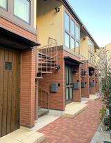 目白クイーンズコート