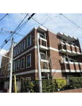 ラ・ファミーユ壱番館